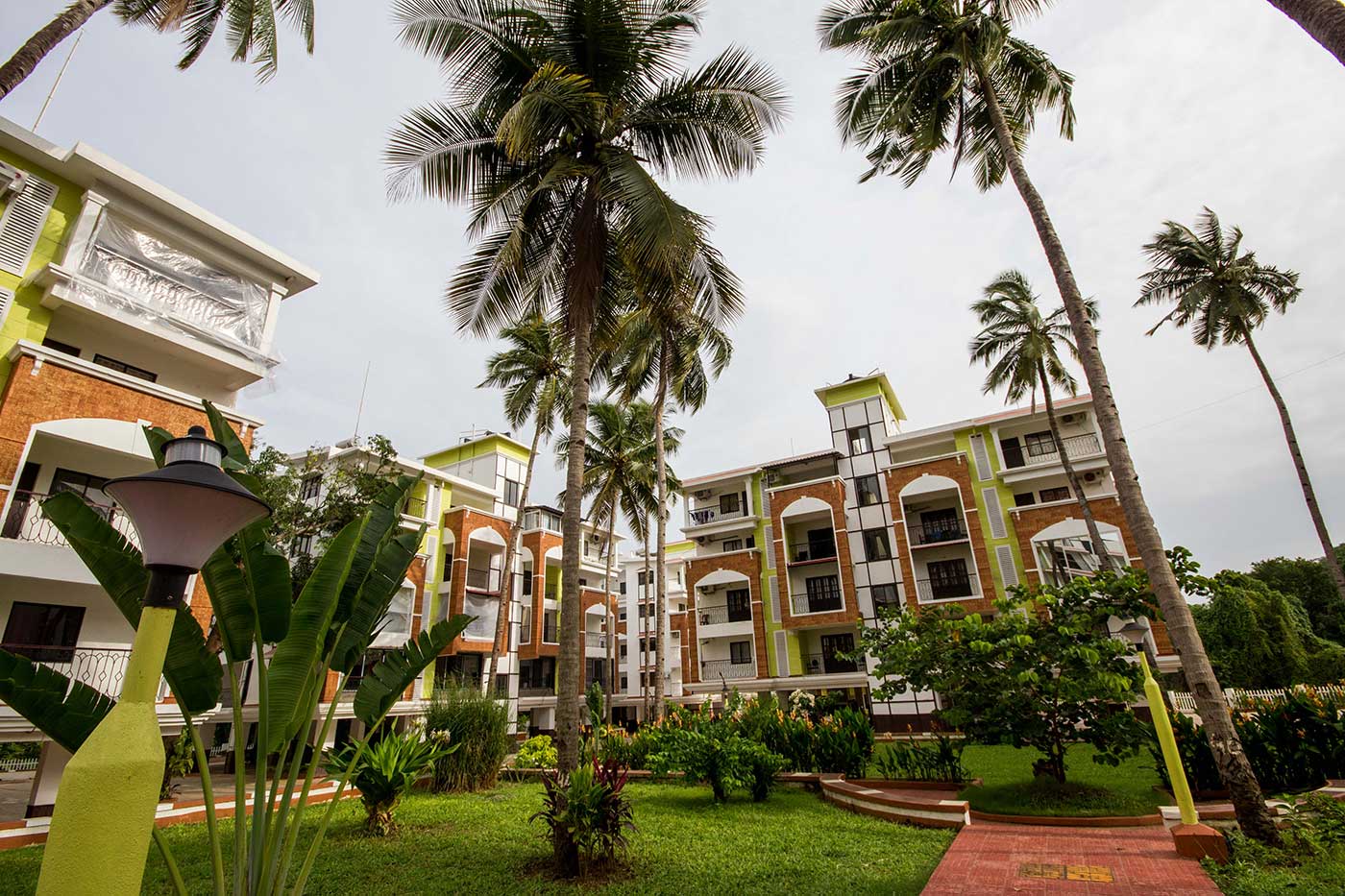 Monarch Palms- Serviced Apartments